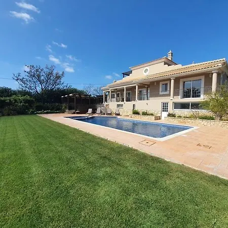 Ferrarias Villa Sleeps 14 With Pool Air Con And Wifi * Ferrarias