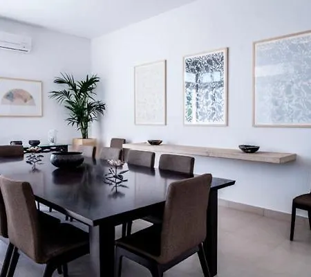 Ferrarias Villa Sleeps 14 With Pool Air Con And Wifi * Ferrarias (Loule)