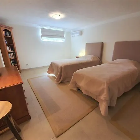 Ferrarias Villa Sleeps 14 With Pool Air Con And Wifi 빌라 *